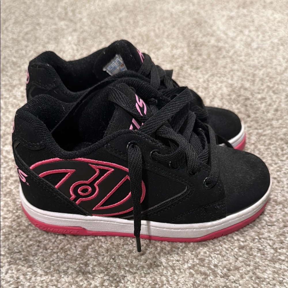 Heelys Kids Black and Pink Skate Shoes